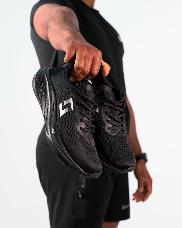 RunOff Origin All Black Hombre