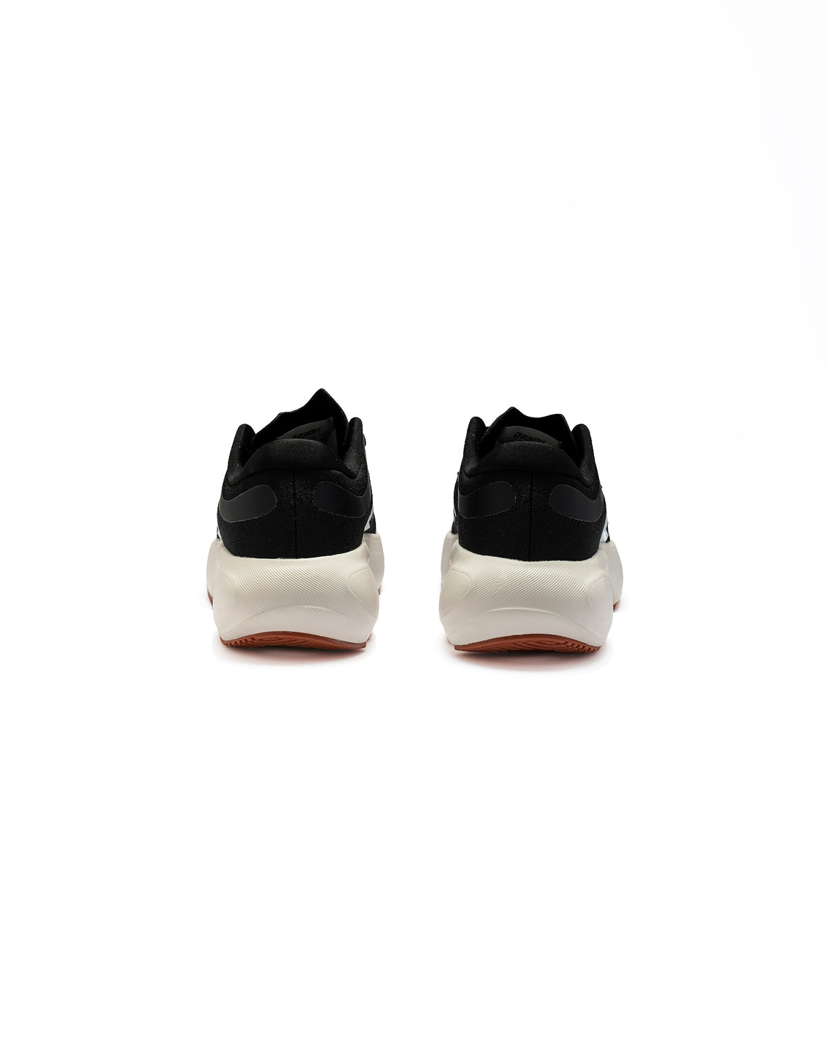 Talón de tenis RunOff Orvit Black Peach hombre soporte cómodo.