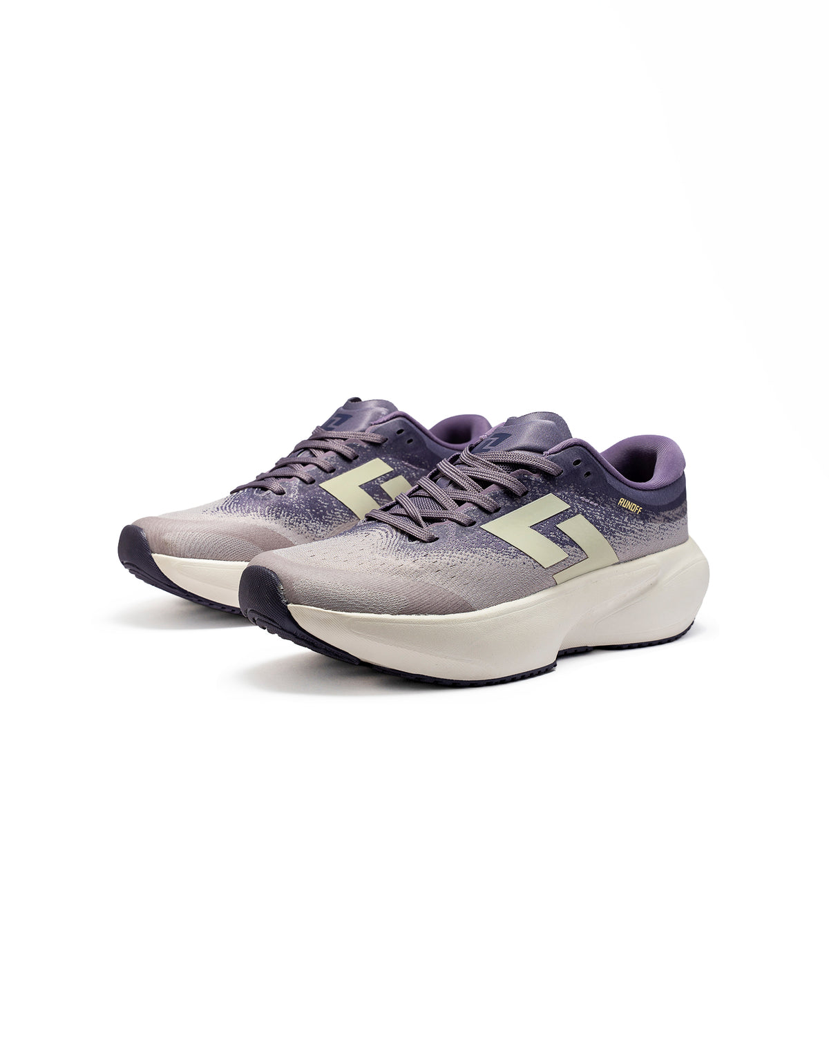 Tenis de running RunOff Orvit color purpura con detalles en crema para mujer vista frontal par completo.